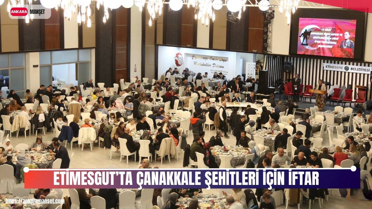 AK Parti Etimesgut İlçe Başkan Vekili Necmi Bulut, Çanakkale anma programı kapsamında düzenlenen iftara katıldı