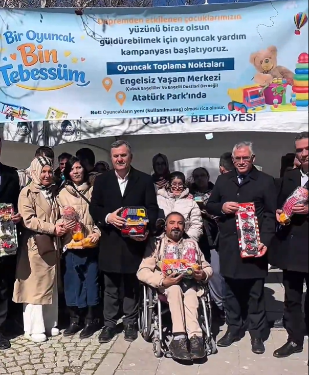Çubuk Belediyesi’nden Depremzede Çocuklar İçin Oyuncak Kampanyasına Destek
