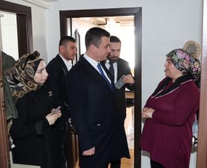 Osman Gökçek Ankara’da 10 Bin Haneyi Kapsayan Ziyaret Programına Katıldı