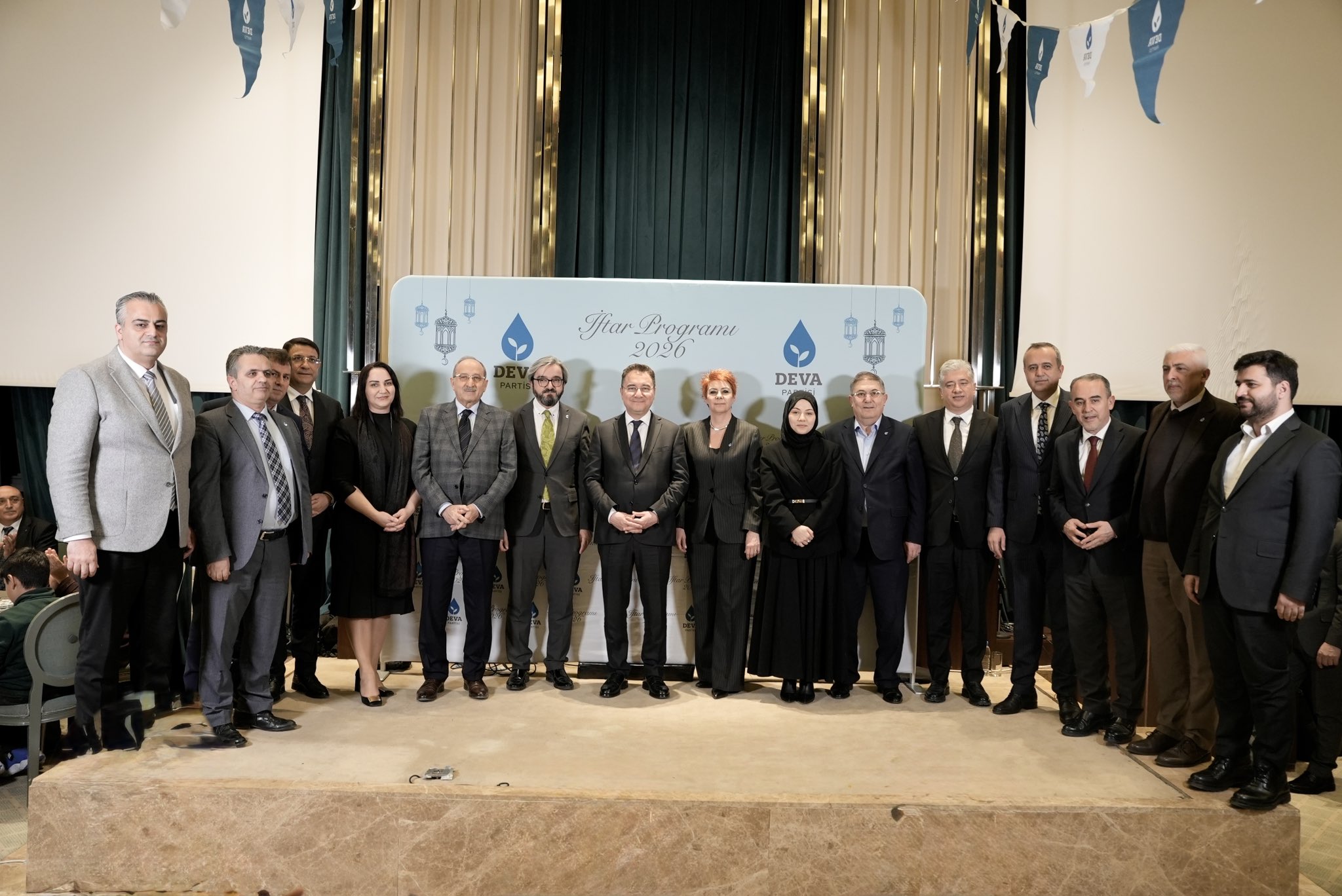 DEVA Partisi Genel Başkanı Ali Babacan Ankara Teşkilatıyla İftarda Buluştu