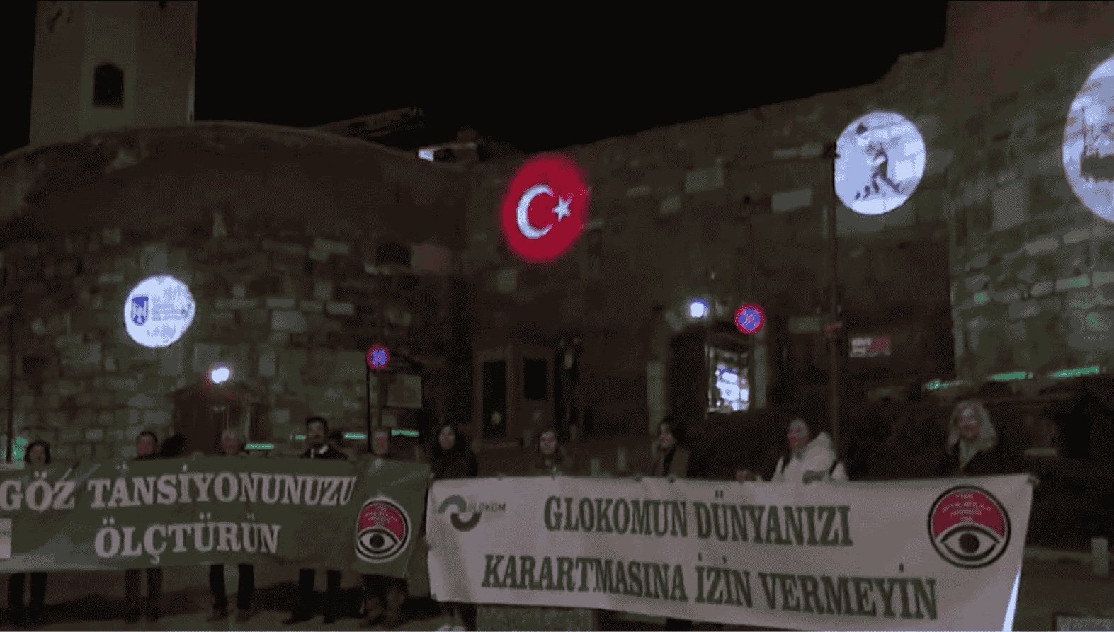 Ankara’da Glokom Farkındalığı İçin Tarihi Yapılar Yeşile Büründü